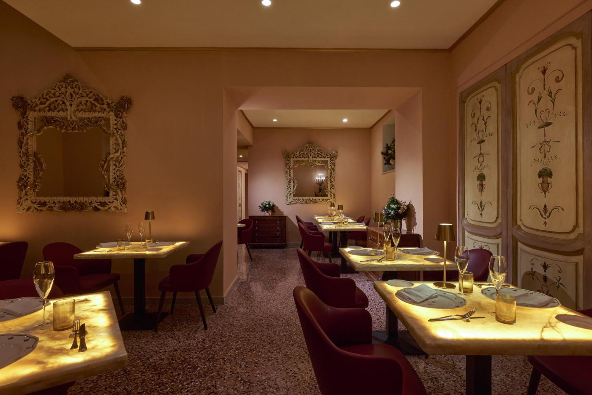 Golden Tulip Piram Hotell 4*